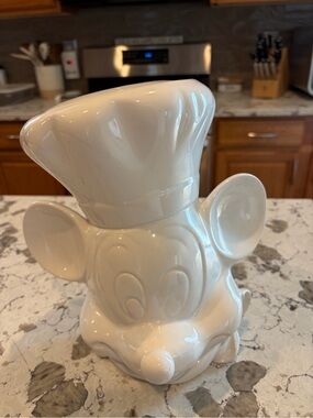 Vintage Mickey Mouse cookie jar